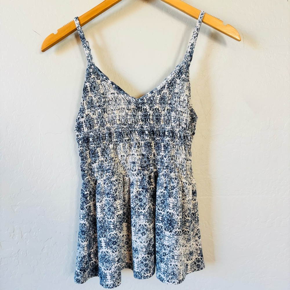 Smocked tank‎ blue and white Maurice’s M